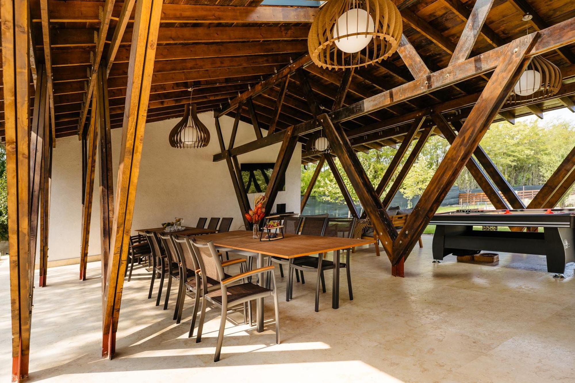 Hotel The Tribe Alpaca Retreat Branesti Exterior foto